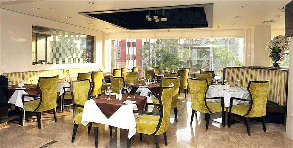 De Sovrani Hotel Kolkata Exterior photo